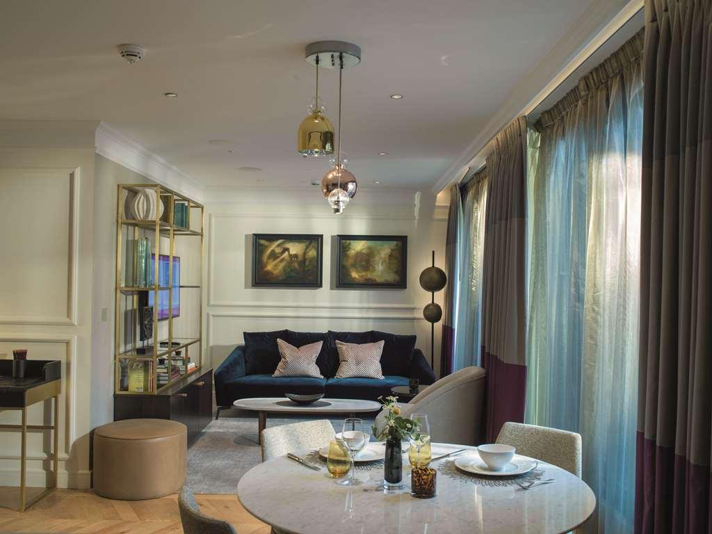 The Guardsman - Preferred Hotels And Resorts Londýn Pokoj fotografie The interior of a typical apartment