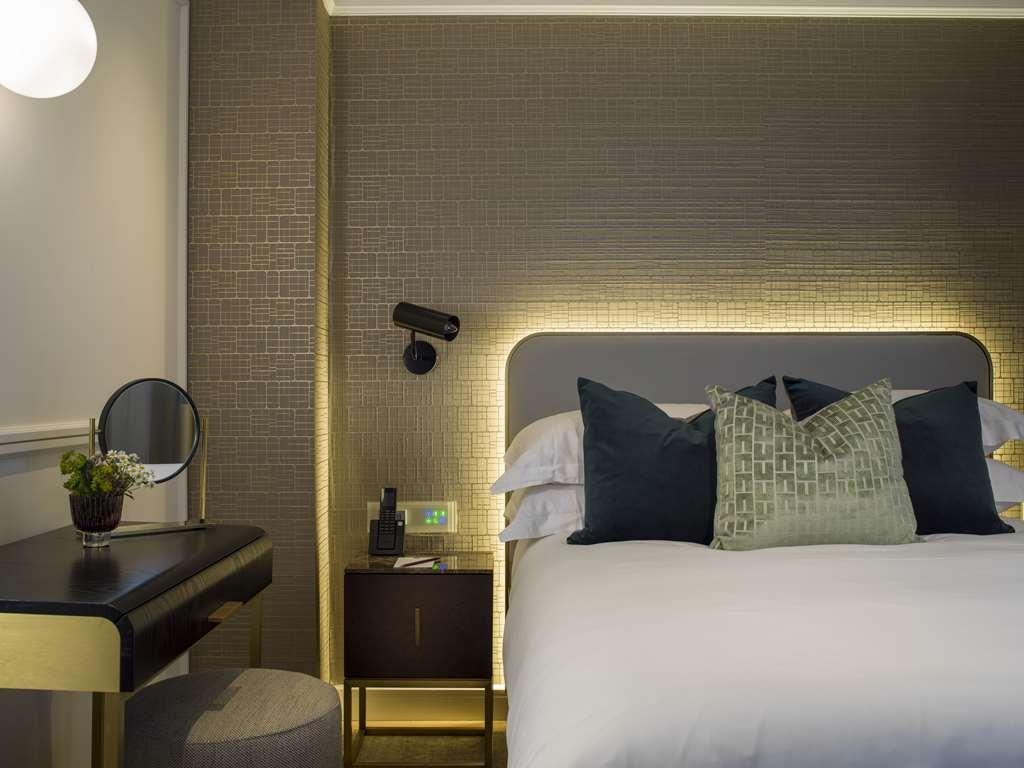 The Guardsman - Preferred Hotels And Resorts Londýn Pokoj fotografie A bedroom at the hotel